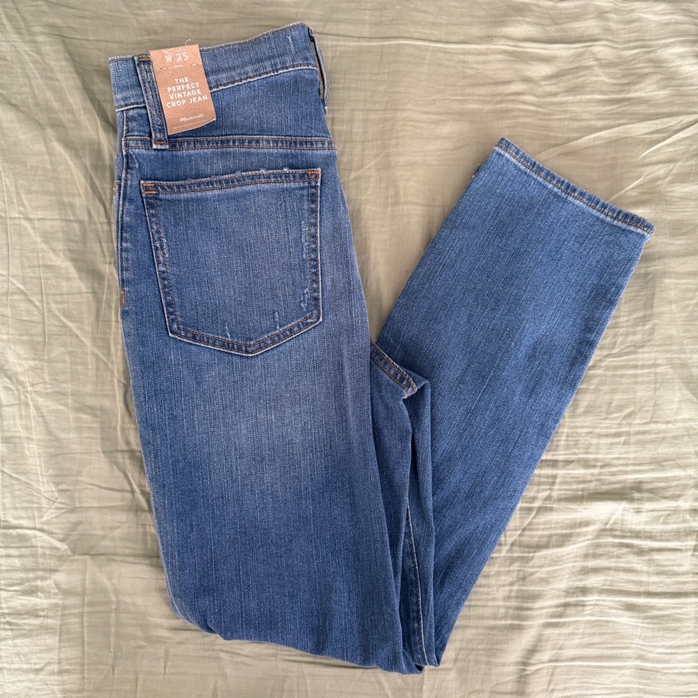 Madewell Perfect Vintage Crop Ankle Straight Jeans in Cartigan Light Medium Wash
